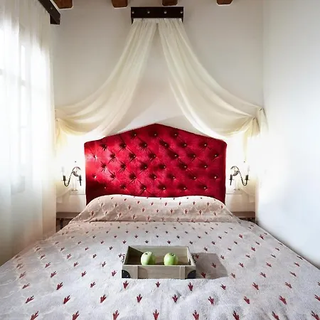 Casa Perla 3*