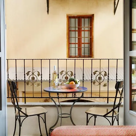 Casa Perla ハニア
